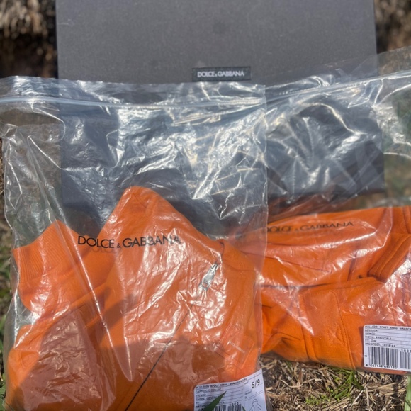 Dolce & Gabbana Infant Logo Patch Track Shorts and Zip-Up Hoodie - Picture 4 of 16